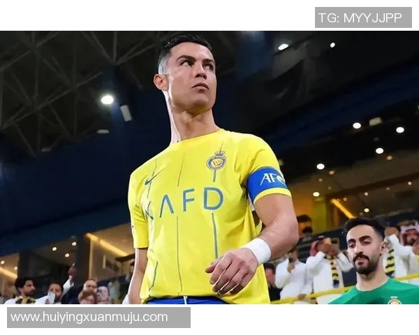 超凡踢球，绝世巨星：他是谁？